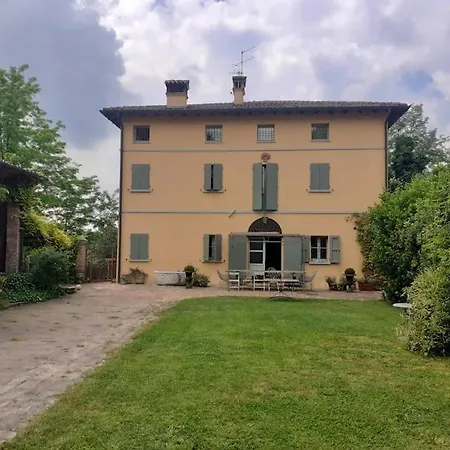 La Grande Quercia Apartment *